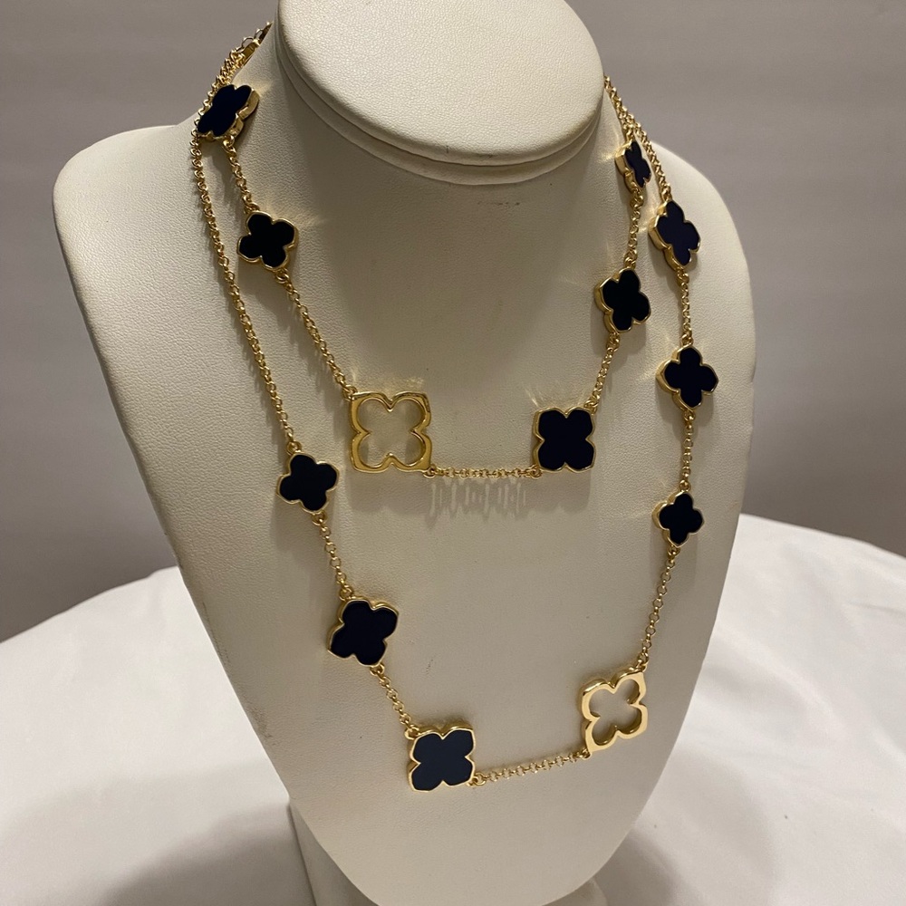NECKLACE - Picture 4 of 15